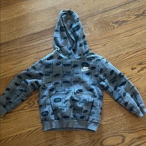 Nike Kids Patterned Gray Hoodie